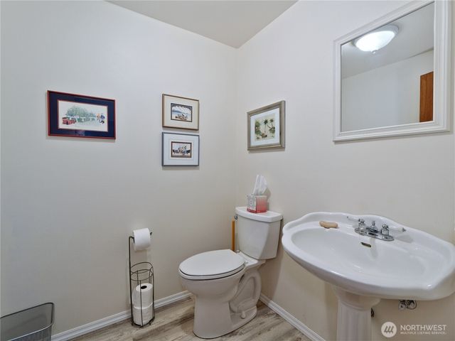 1273 SE Camano Drive, Camano Island, WA 98282