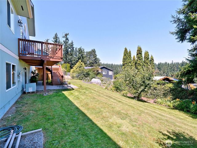 1273 SE Camano Drive, Camano Island, WA 98282
