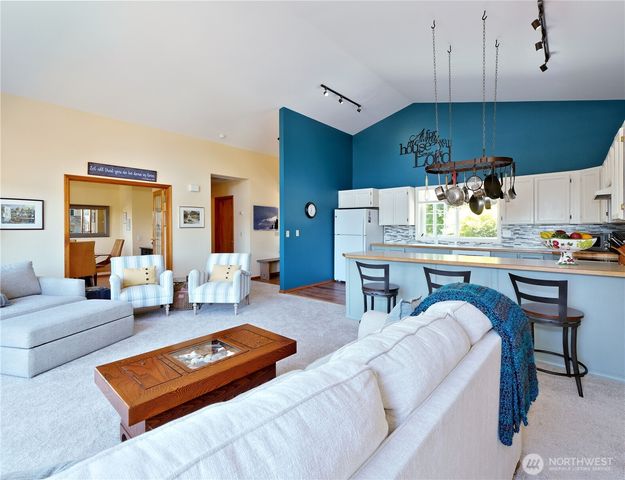 1273 SE Camano Drive, Camano Island, WA 98282