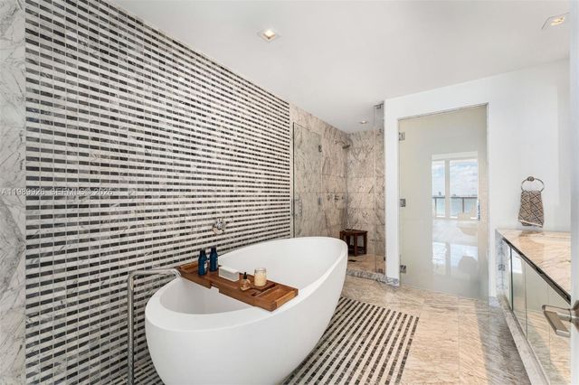 788 NE 23rd St 2302, Miami, FL 33137