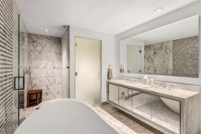 788 NE 23rd St 2302, Miami, FL 33137