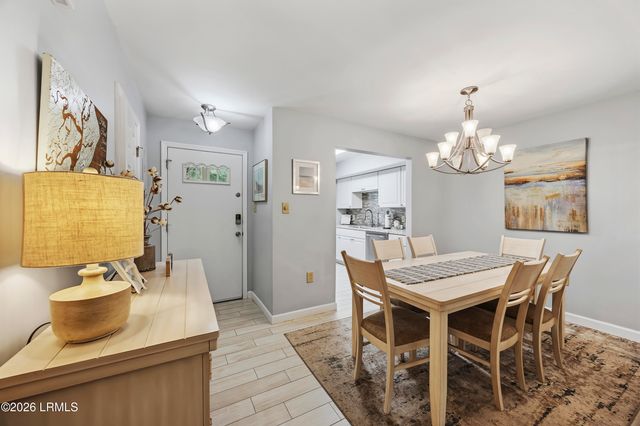 12 Valencia Rd Apt 2, Hilton Head Island, SC 29928