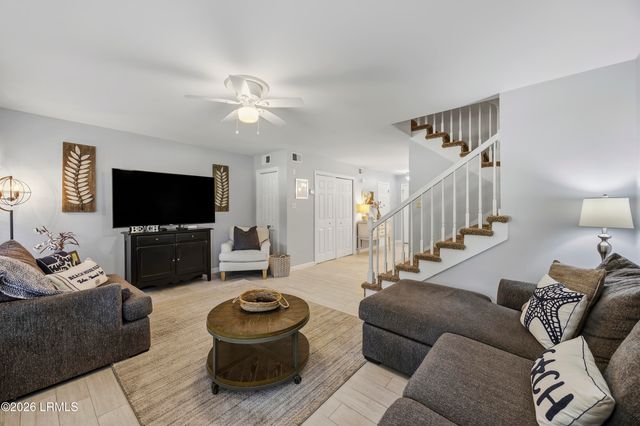 12 Valencia Rd Apt 2, Hilton Head Island, SC 29928