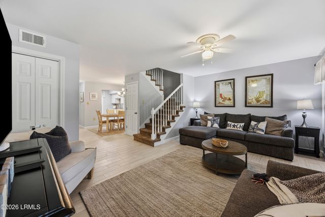 12 Valencia Rd Apt 2, Hilton Head Island, SC 29928