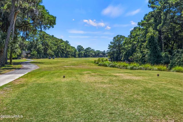 12 Valencia Rd Apt 2, Hilton Head Island, SC 29928