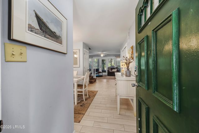 12 Valencia Rd Apt 2, Hilton Head Island, SC 29928