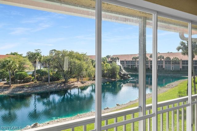 6730 Beach Resort DR 16, Naples, FL 34114
