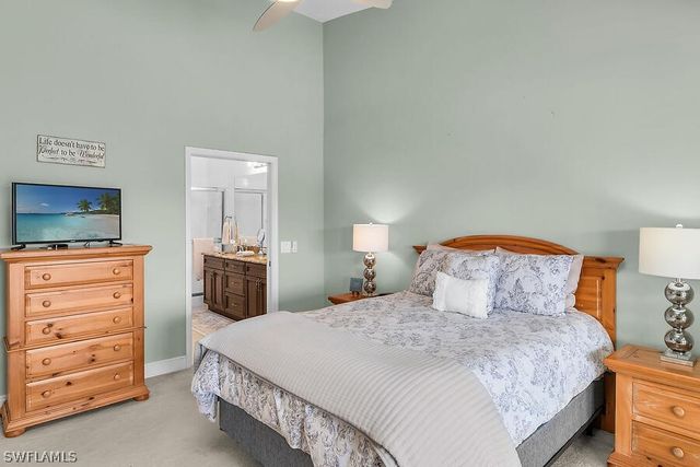 6730 Beach Resort DR 16, Naples, FL 34114