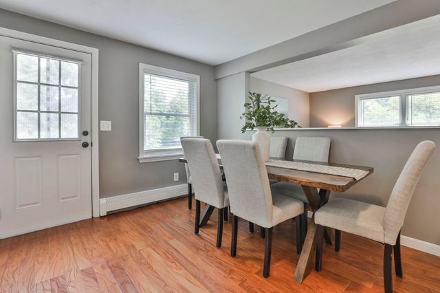 3 Evergreen Drive, Hudson, NH 03051