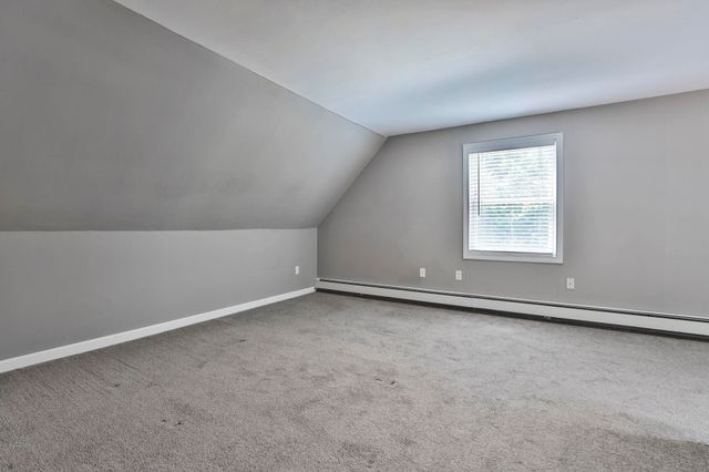 3 Evergreen Drive, Hudson, NH 03051