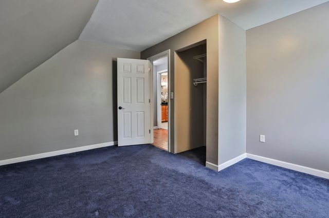 3 Evergreen Drive, Hudson, NH 03051