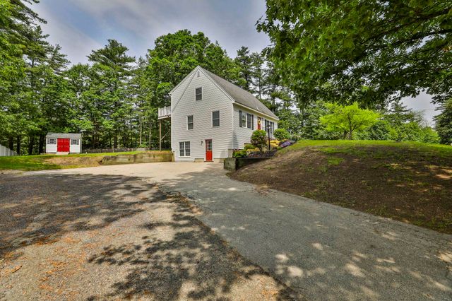 3 Evergreen Drive, Hudson, NH 03051