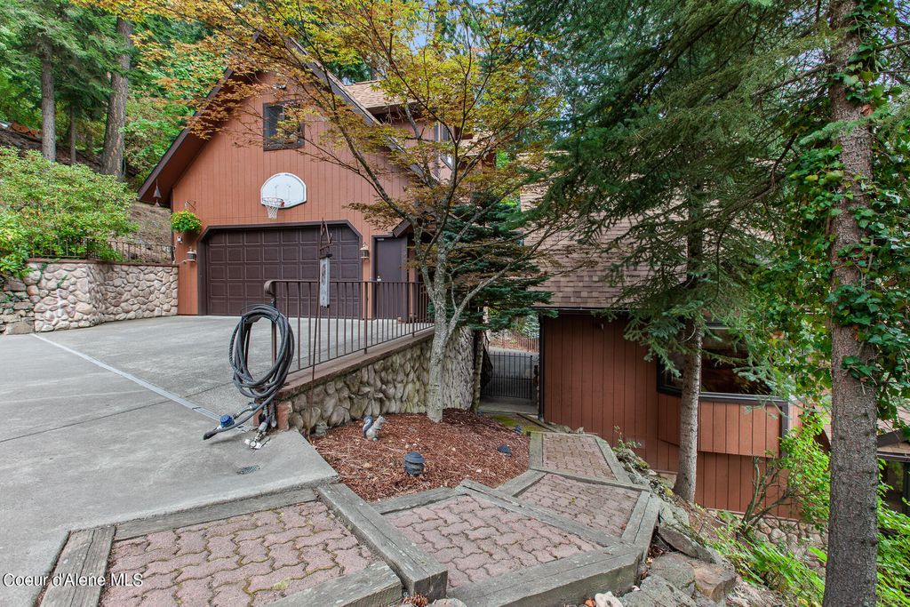 190 W EAGLE CREST DR, Coeur d'Alene, ID 83814 photo 20