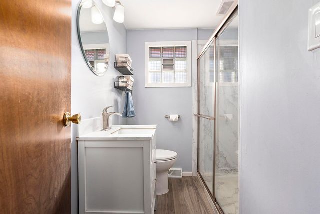 211 Hodson Avenue, Mishawaka, IN 46544