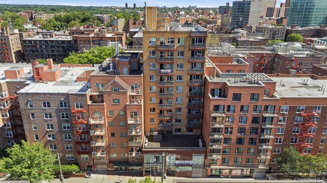 14328 41st Avenue 2D, Flushing, NY 11355
