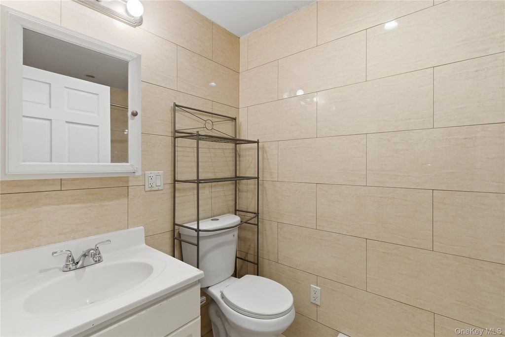 14328 41st Avenue 2D, Flushing, NY 11355 — photo 5