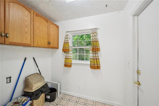 187 Timber Creek SW Lane, Marietta, GA 30060