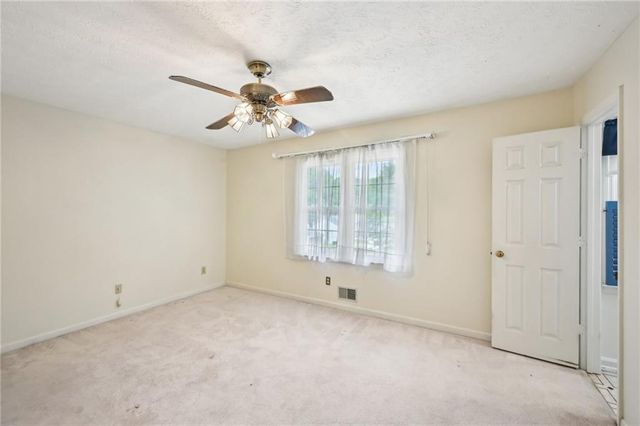 187 Timber Creek SW Lane, Marietta, GA 30060