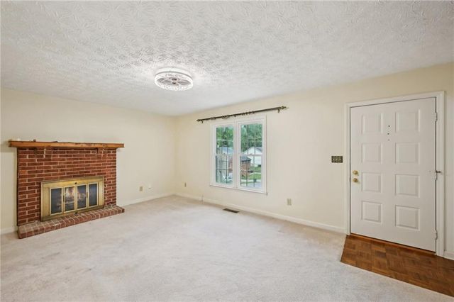 187 Timber Creek SW Lane, Marietta, GA 30060