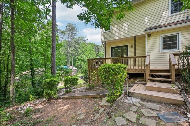 187 Timber Creek SW Lane, Marietta, GA 30060