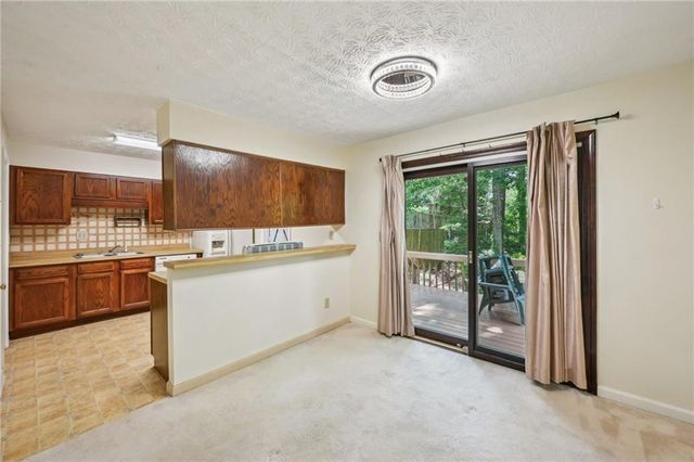 187 Timber Creek SW Lane, Marietta, GA 30060