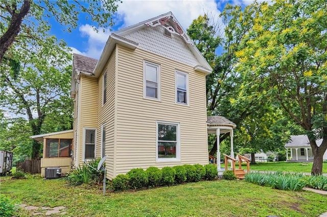 803 Church Street, Eudora, KS 66025