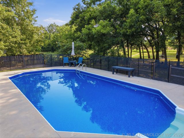 26640 Duck Pond Lane, Claremore, OK 74019