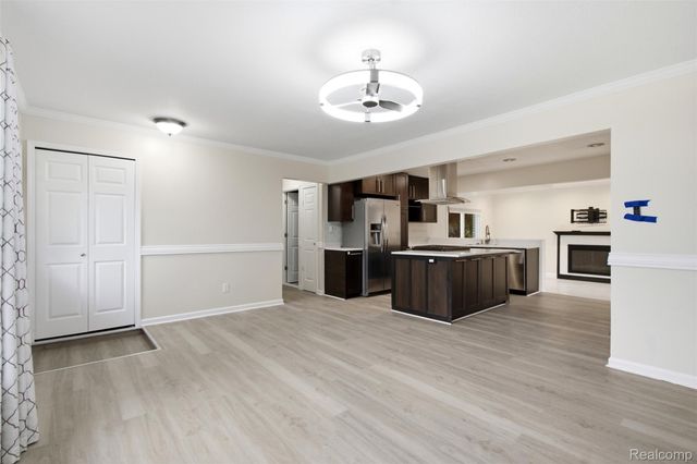 2742 Downey Drive, Troy, MI 48083