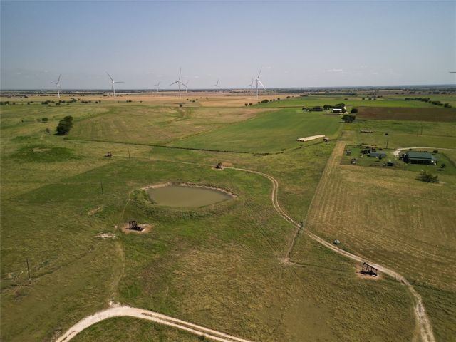 1397 CR 338, Gainesville, TX 76240