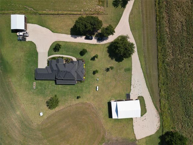 1397 CR 338, Gainesville, TX 76240