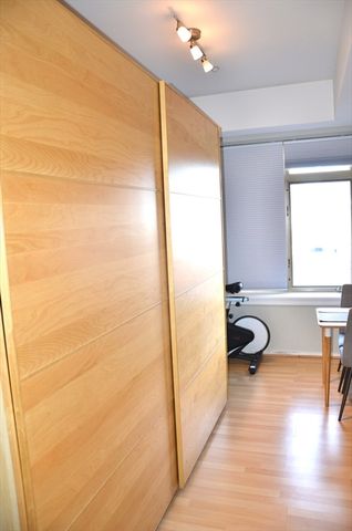 35 Fay St 609, Boston, MA 02118