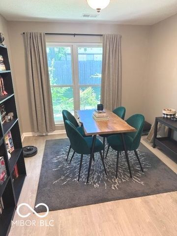 9452 Fordham Street, Indianapolis, IN 46268