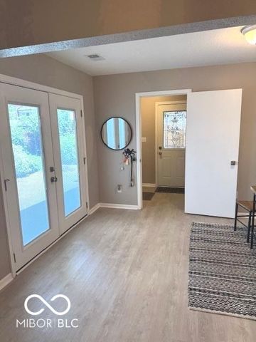 9452 Fordham Street, Indianapolis, IN 46268