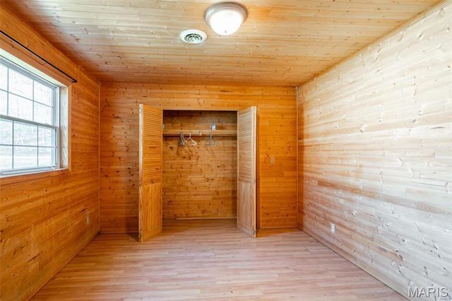 13 Wayne 357B, Piedmont, MO 63957