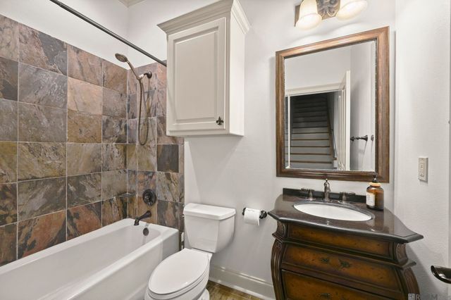 12274 Oak Colony Dr, Geismar, LA 70734