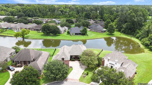 12274 Oak Colony Dr, Geismar, LA 70734