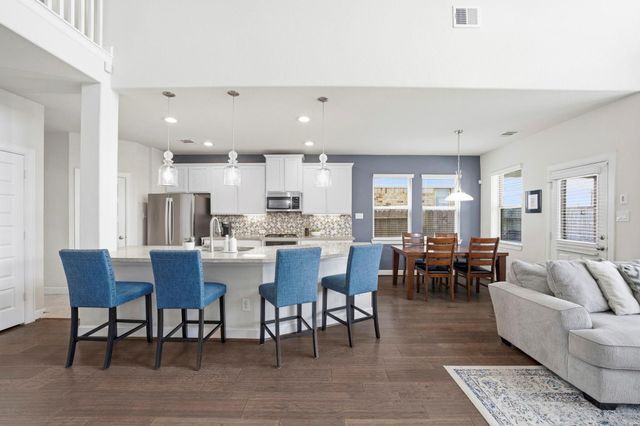 7618 Trailing Oaks Drive, Spring, TX 77379