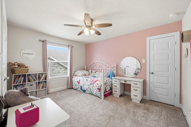 7618 Trailing Oaks Drive, Spring, TX 77379