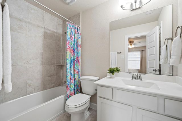 7618 Trailing Oaks Drive, Spring, TX 77379