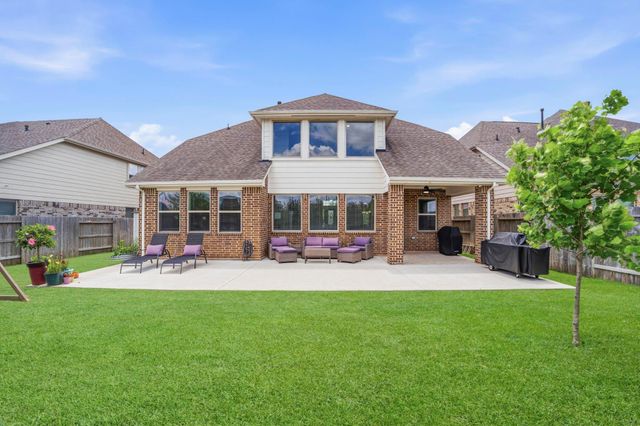 7618 Trailing Oaks Drive, Spring, TX 77379