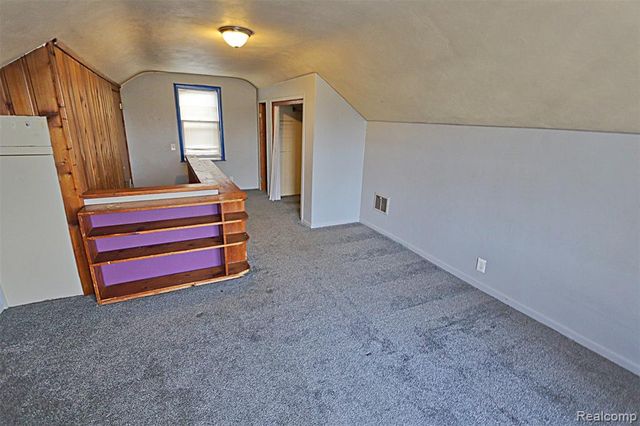 20588 Kinloch, Redford, MI 48240