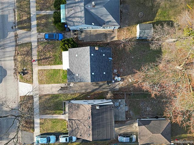 20588 Kinloch, Redford, MI 48240