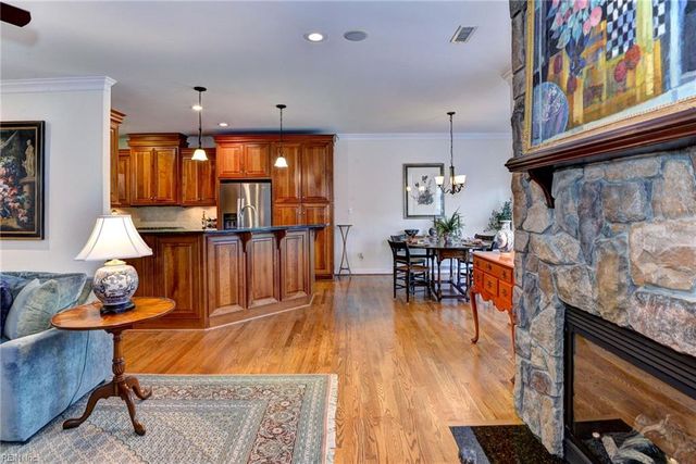 159 Nottinghamshire, Williamsburg, VA 23188