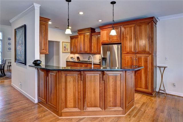 159 Nottinghamshire, Williamsburg, VA 23188