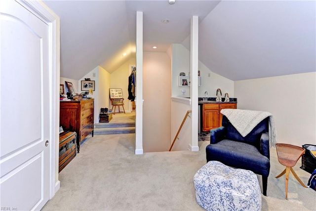 159 Nottinghamshire, Williamsburg, VA 23188