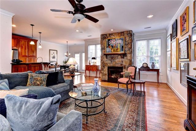 159 Nottinghamshire, Williamsburg, VA 23188