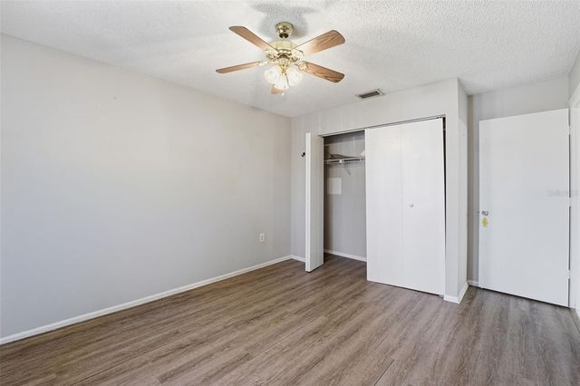 5080 BARRINGTON CIRCLE 3102, Sarasota, FL 34234