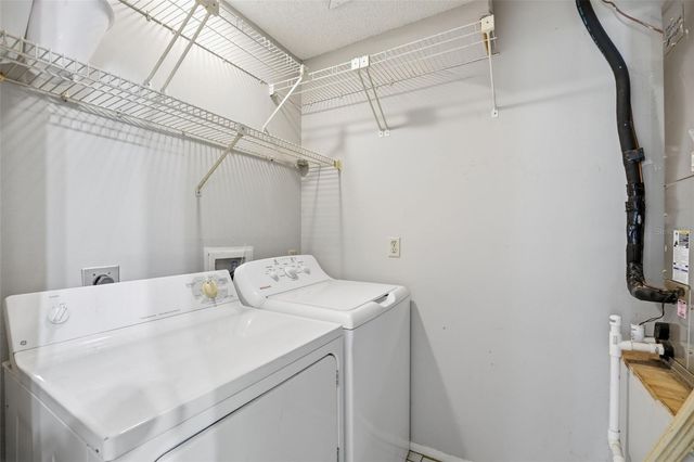 5080 BARRINGTON CIRCLE 3102, Sarasota, FL 34234