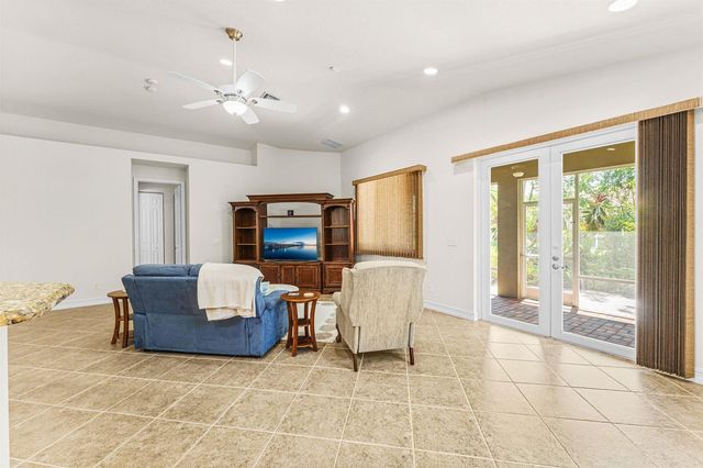 6223 Dorchester Way, Vero Beach, FL 32966