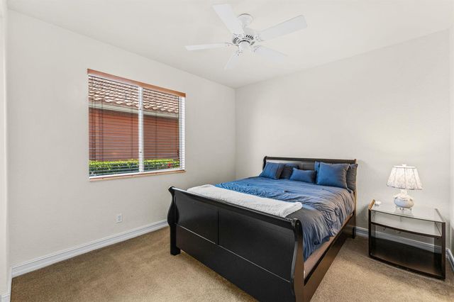 6223 Dorchester Way, Vero Beach, FL 32966